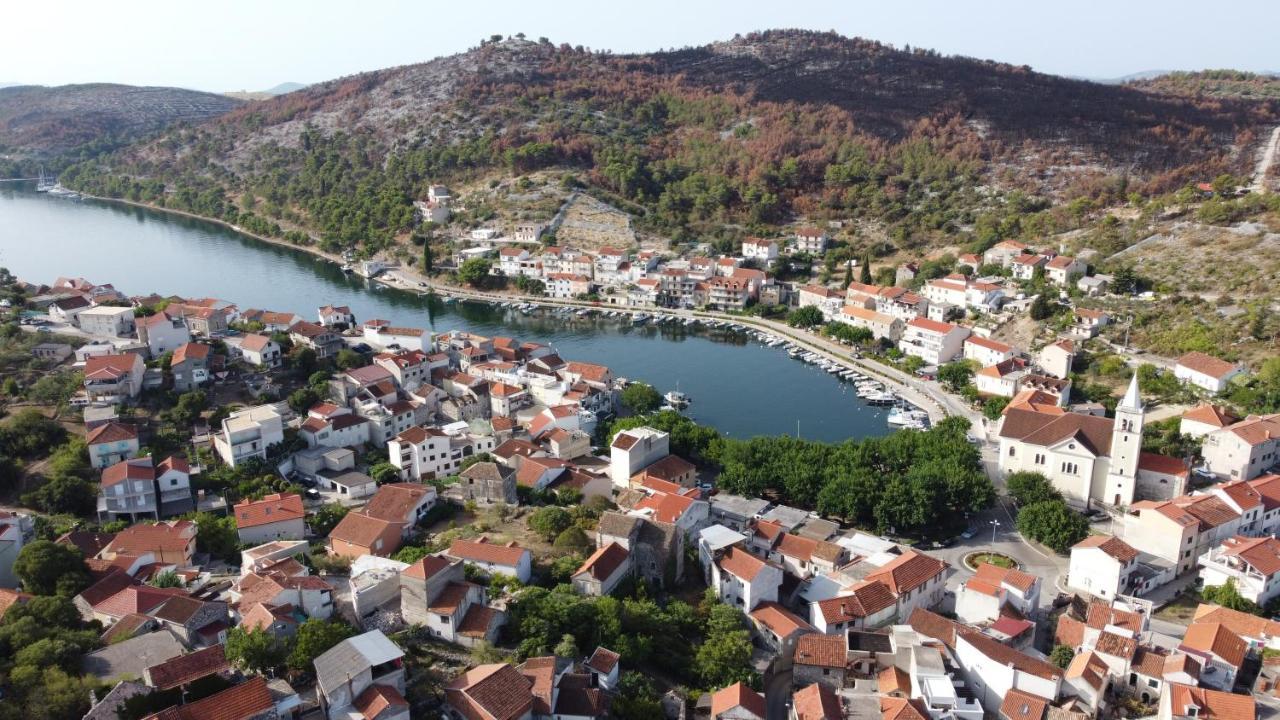 Kuca Za Odmor Astrea Βίλα Zaton  Εξωτερικό φωτογραφία
